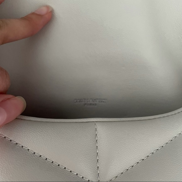 Saint Laurent White Loulou Puffer Mini Leather Bag - Picture 8 of 14